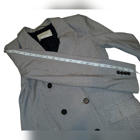 Aritzia, Babaton Samuel Blazer, Size 6. - Picture 8 of 12